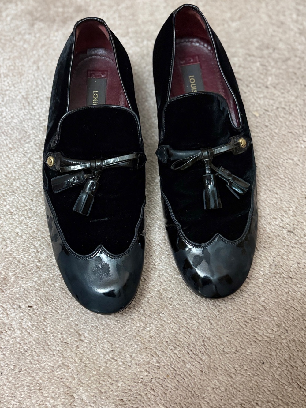 Louis Vuitton Men Black Velvet and Patent Tassel Loafers